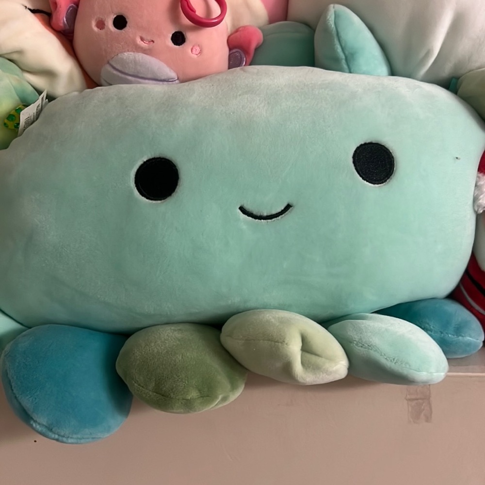 Octopus stackable squishmellow
